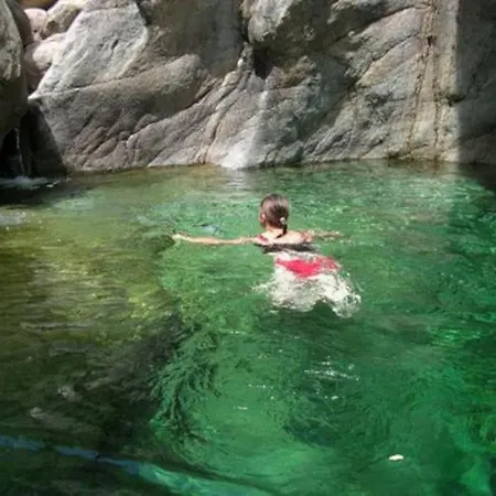 Mini Front De Gionnello بيت للعطل