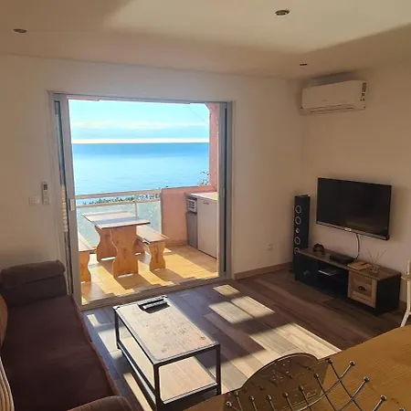 Casa vacanze Mini Front De Gionnello *