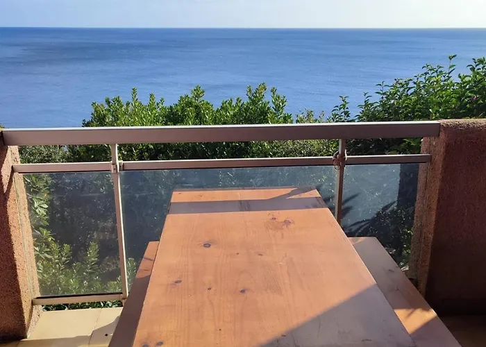 Mini Front De Gionnello 度假居 *